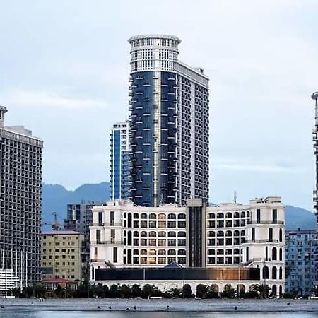 Yalcin Star Residence Diana'S Flat บาทูมิ ภายนอก รูปภาพ